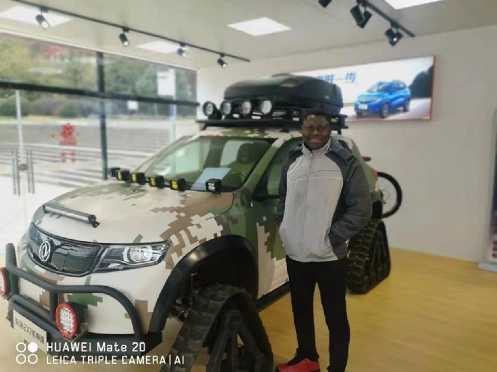 十堰銀鵬興電子科技有限公司與幾內亞SCGEDEG公司的業(yè)務合作關系